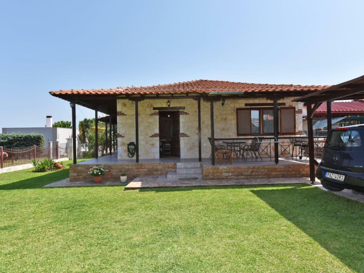 Villa Trifon By Rentalspro Services -Nea Potidea Halkidiki Exterior photo