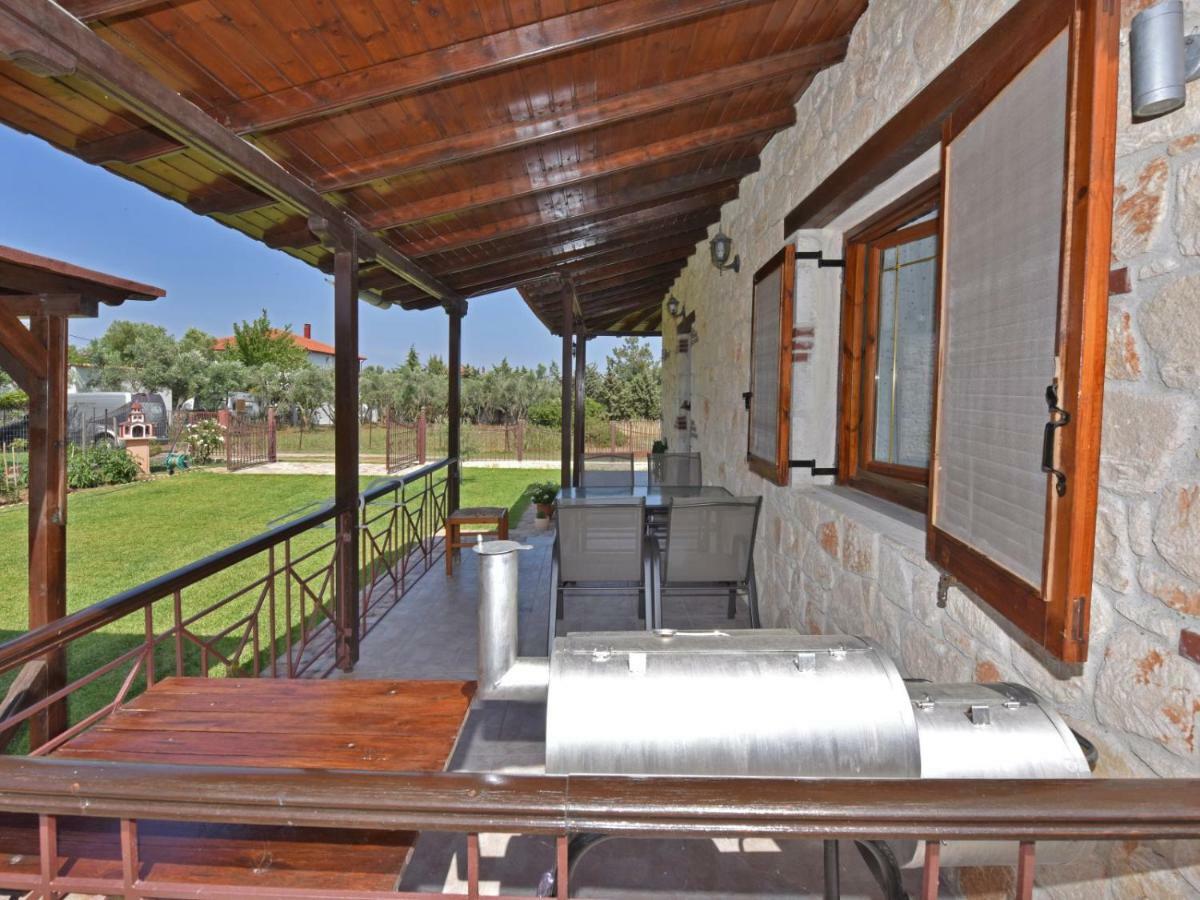 Villa Trifon By Rentalspro Services -Nea Potidea Halkidiki Exterior photo