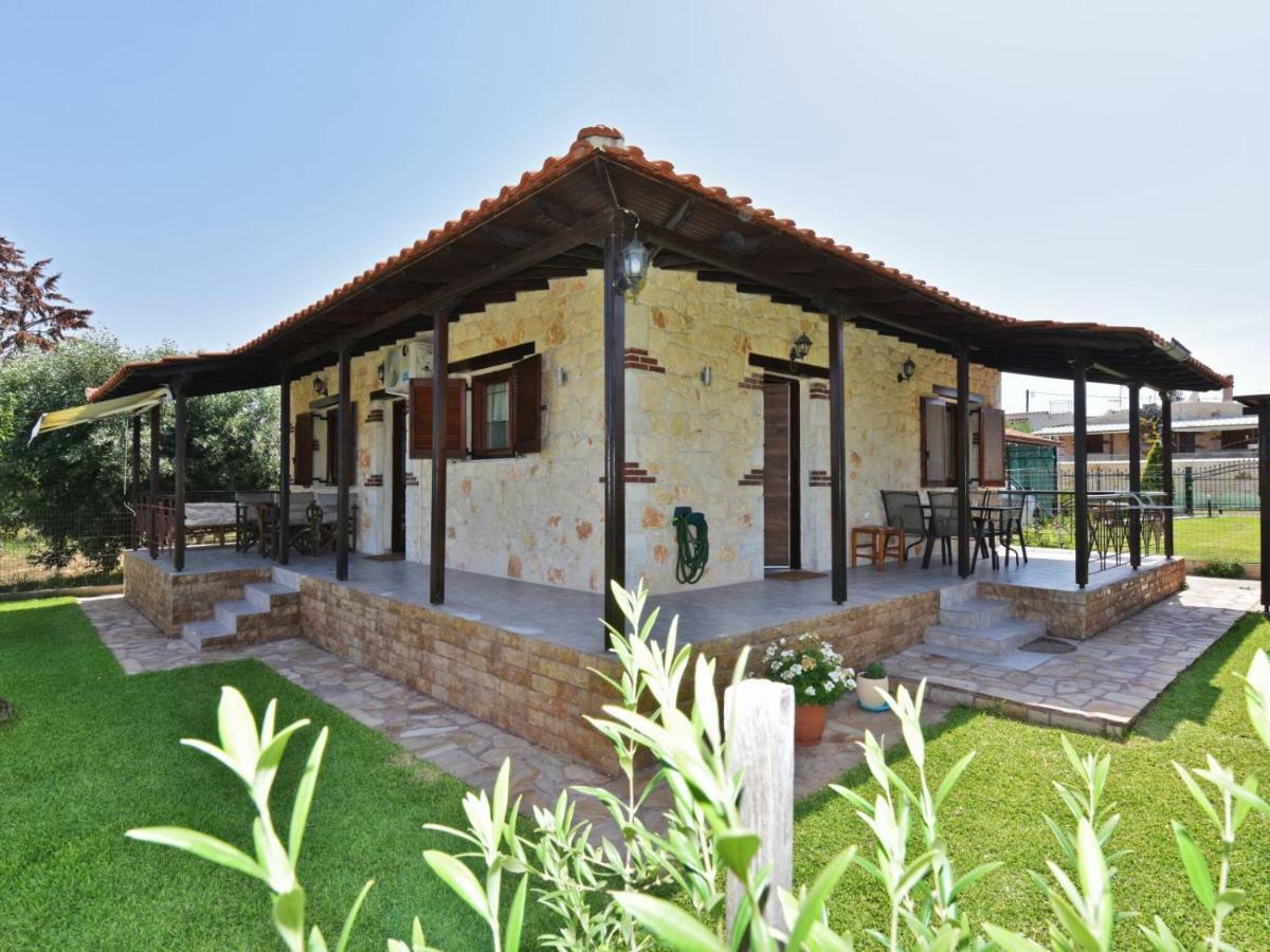 Villa Trifon By Rentalspro Services -Nea Potidea Halkidiki Exterior photo